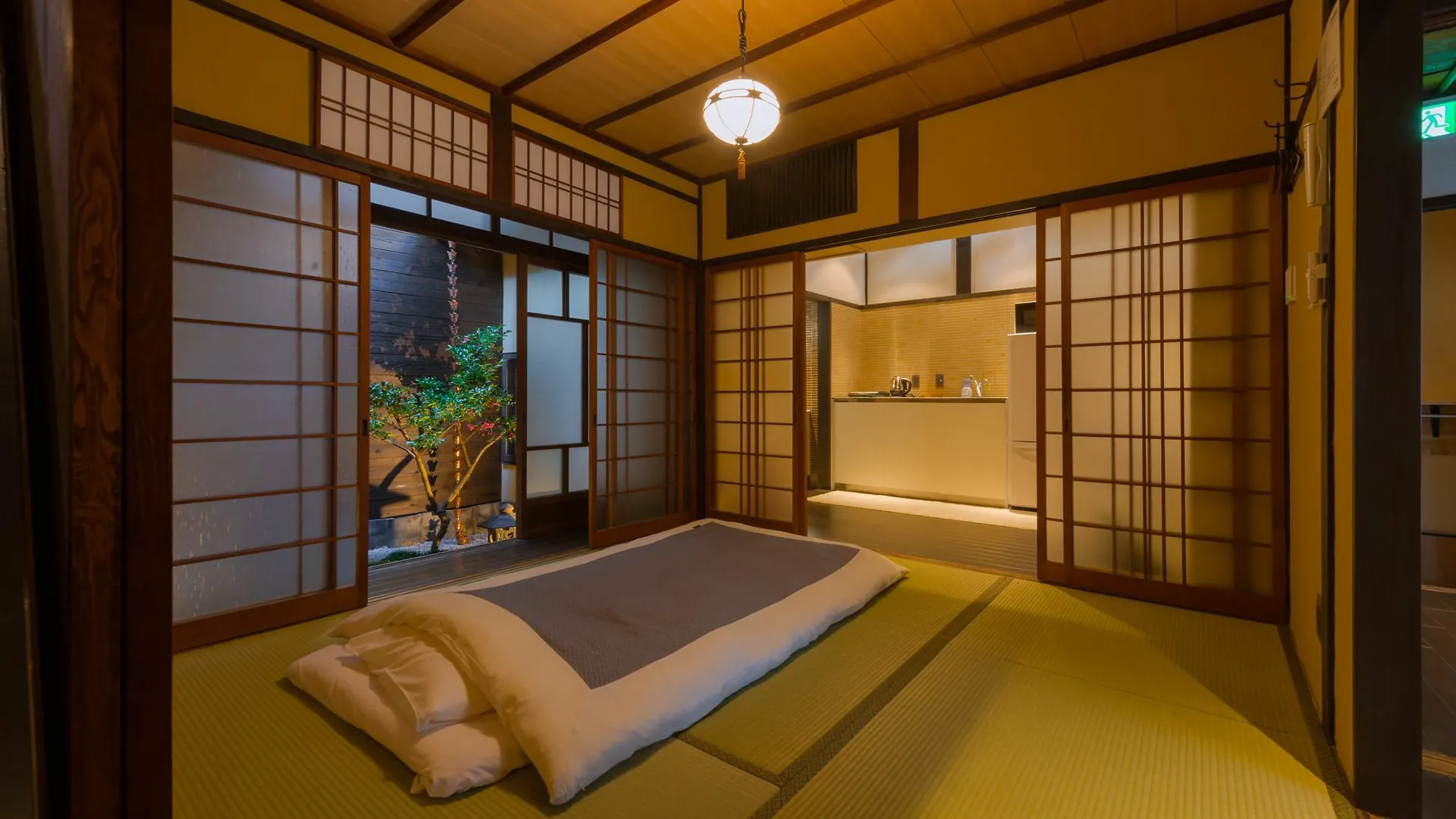 Kumomachiya Goshominami Villa Kyoto Japan